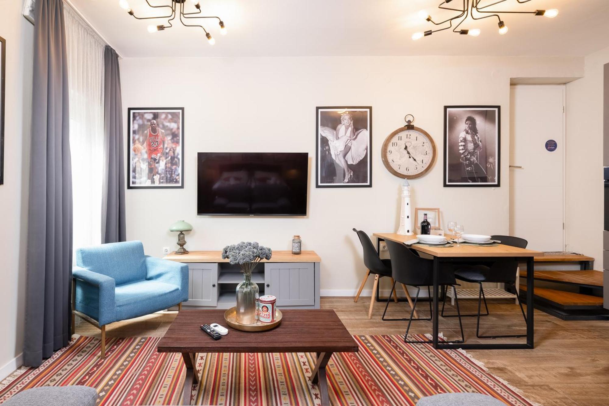 Apartman Anabella I *
